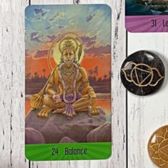 🌟 Sacred Mysteries: The Chakra Oracle Cards - Picture 8 of 13